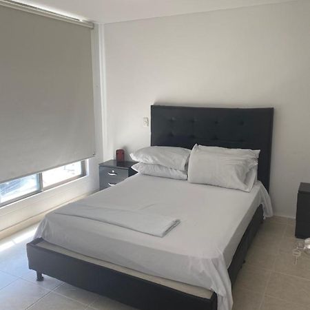 Appartamento Apartaestudio Amoblado Con Excelente Ubicacion Pereira Esterno foto