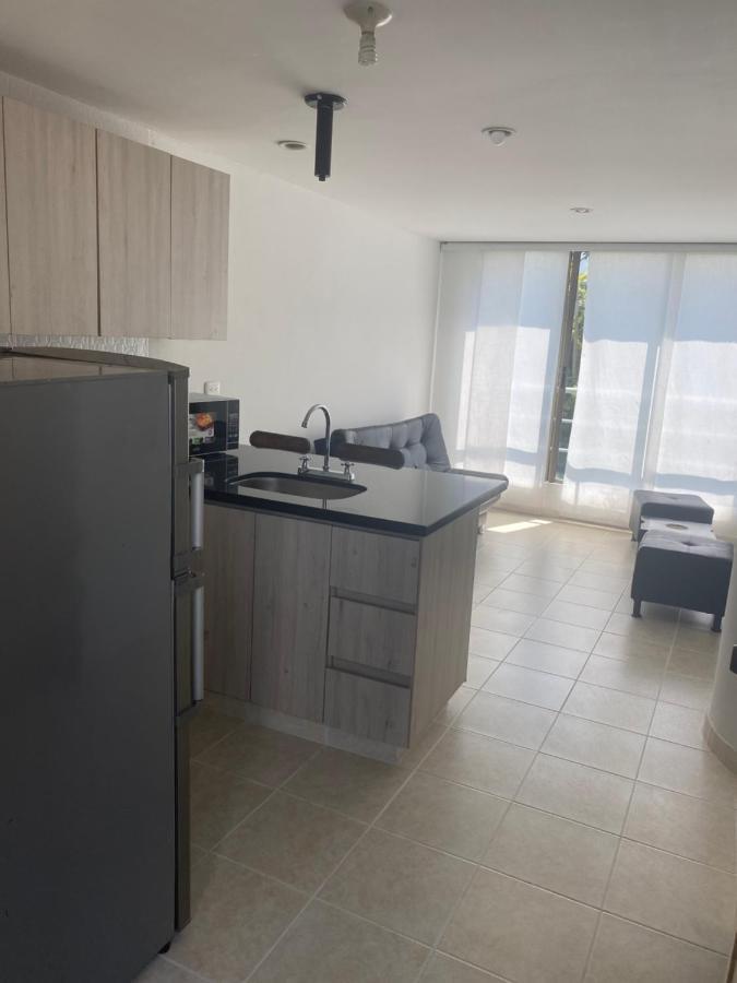Appartamento Apartaestudio Amoblado Con Excelente Ubicacion Pereira Esterno foto