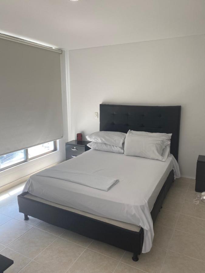 Appartamento Apartaestudio Amoblado Con Excelente Ubicacion Pereira Esterno foto